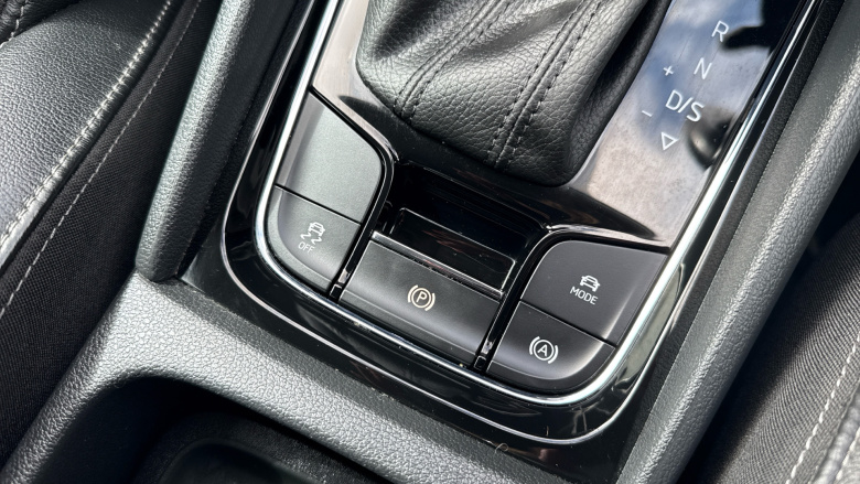 Skoda Karoq 1.5 TSI SE L 5dr DSG Petrol Estate